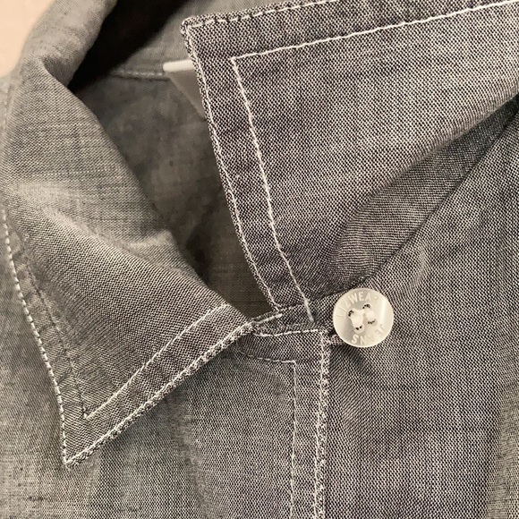 Liz Claiborne Gray Cotton Button Up tunic blouse - Picture 3 of 8